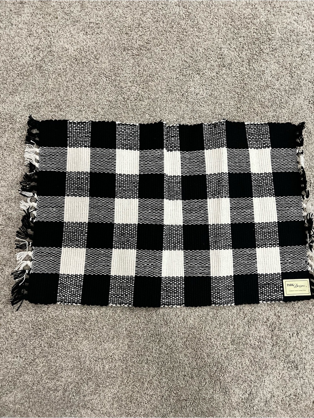 Park Designs Black & White Buffalo Check Woven Placemat with Fringe 20x13 NWT